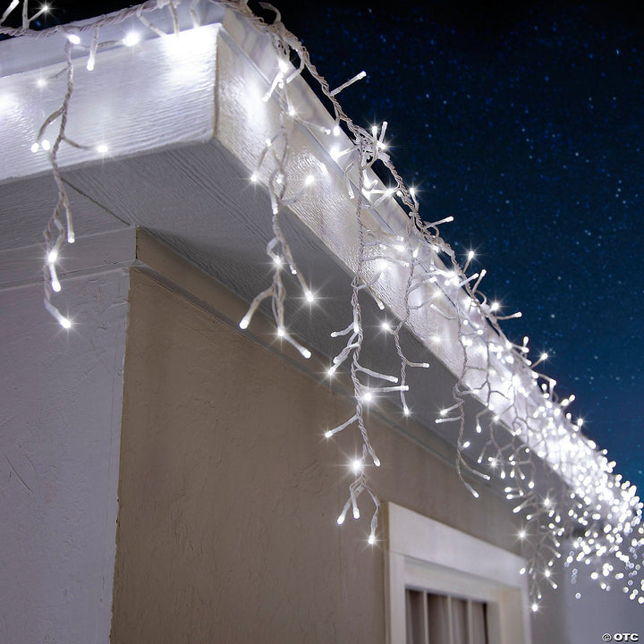 Strands of Magic™ Tangle-Free Cool White LED Light Icicle String Christmas Outdoor Yard Decoration