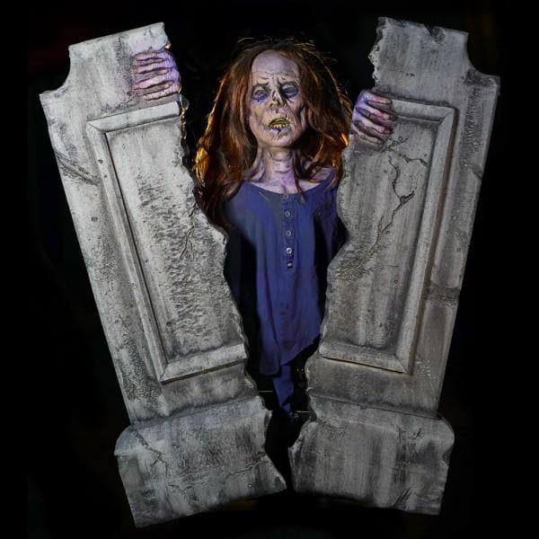 "Cracking Crypt Zombie" Static Graveyard Halloween Prop